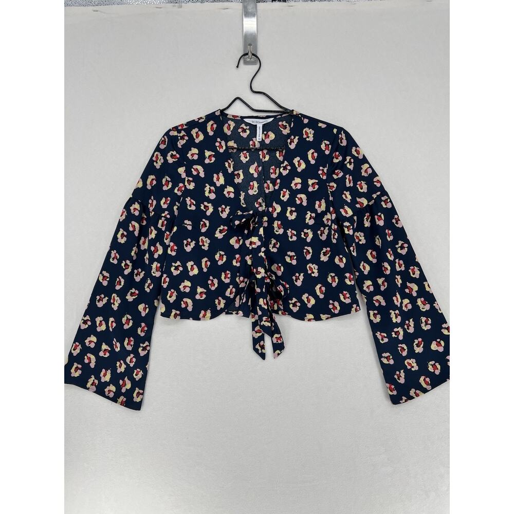 BCBGeneration Floral Tie Front Crop Top XXS Blue Long Sleeve Blouse